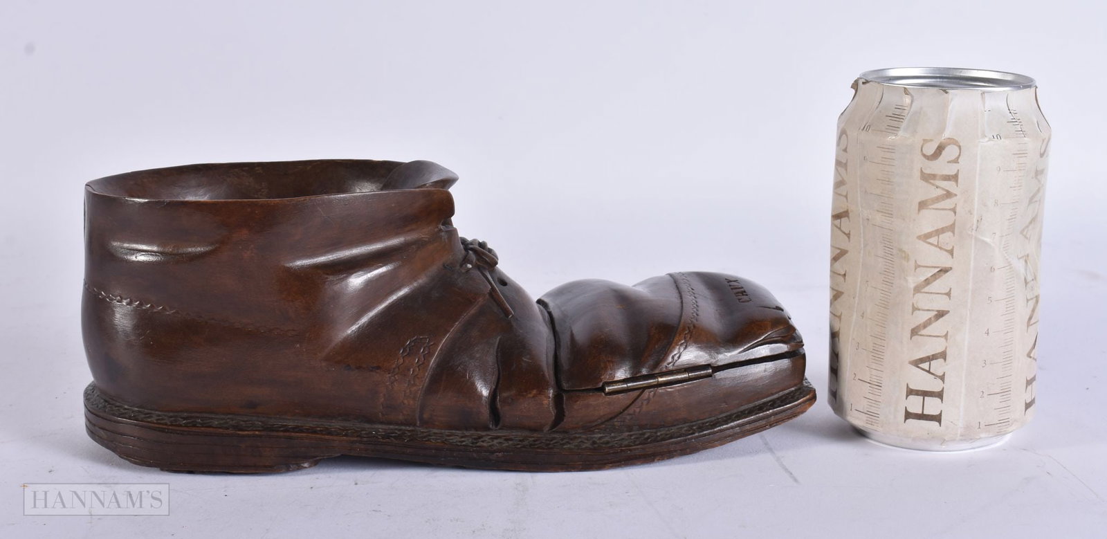A LARGE ANTIQUE TREEN CARVED WOOD BOOT FORM TABLE MATCH STRIKING VESTA HOLDER. 21.5 cm wide. (1 of 5)