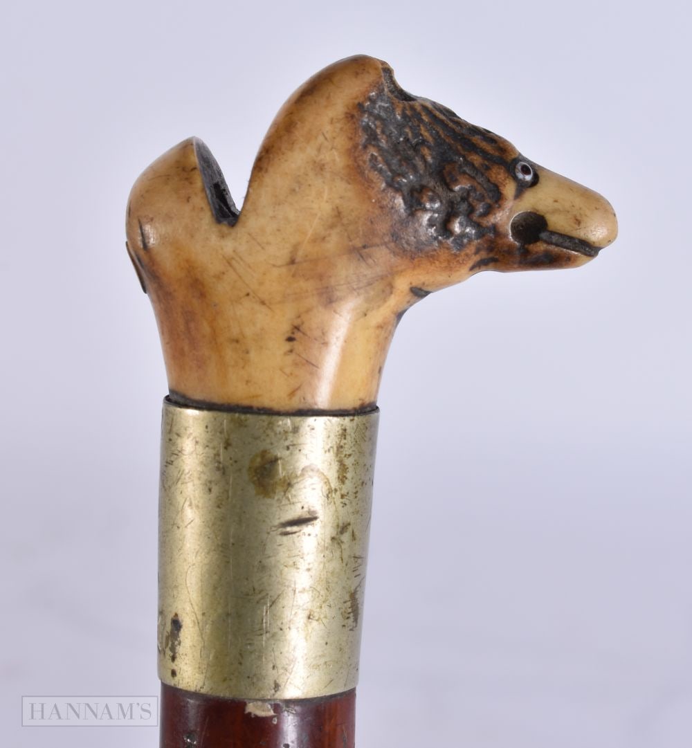 AN UNUSUAL VICTORIAN HUNTING WHISTLE WHIP. 52 cm long. (1 of 5)