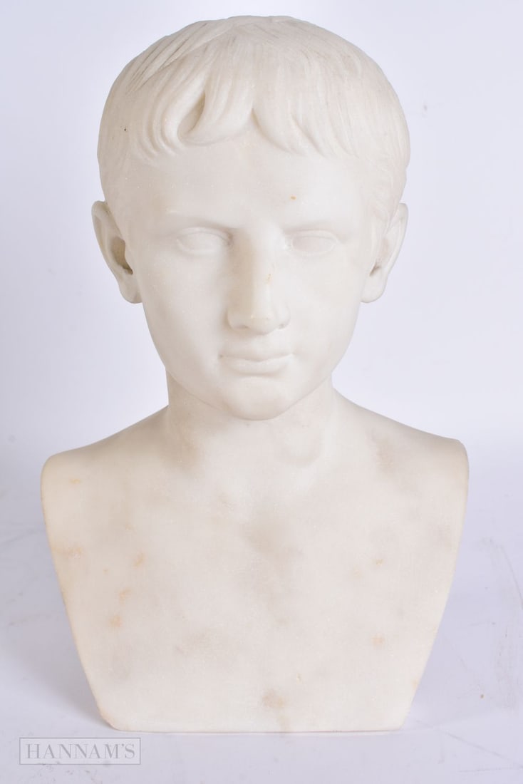 A FINE 19TH CENTURY EUROPEAN GRAND TOUR MARBLE BUST modelled as Caesar Augustus. 25 cm x 15 cm. (1 of 6)