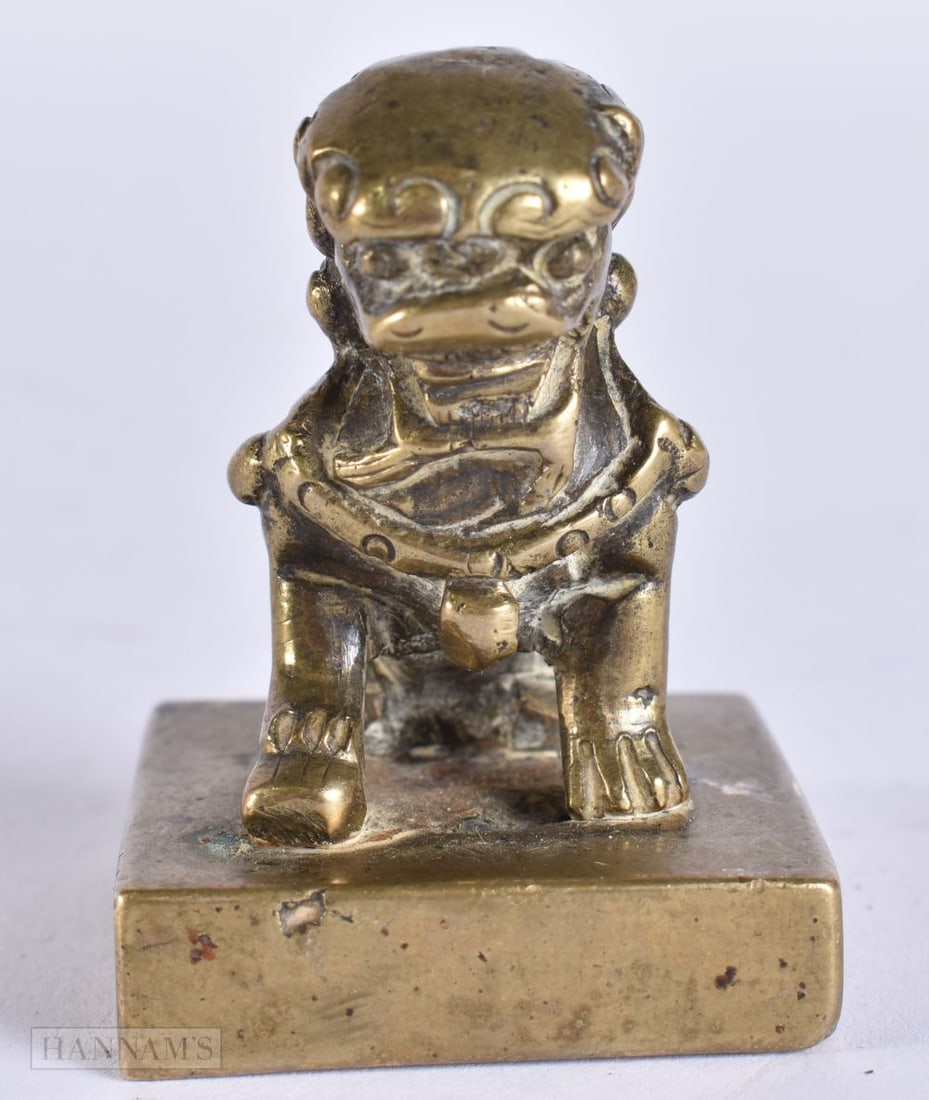 A CHINESE QING DYNASTY BRONZE BUDDHIST LION SEAL. 4.5 cm x 3.25 cm. (1 of 5)