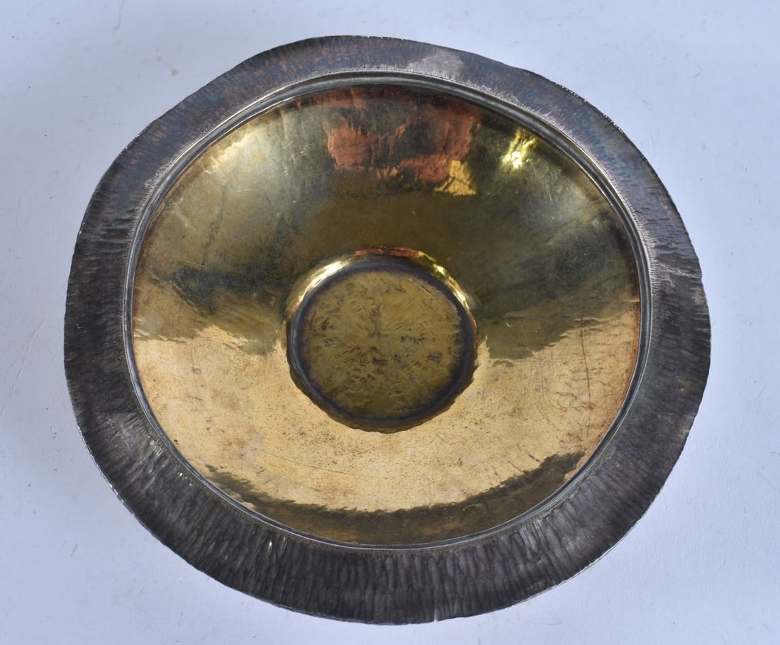 A MODERNIST SILVER GILT BOWL. London 1984. 391 grams. 18.5 cm wide. (1 of 3)