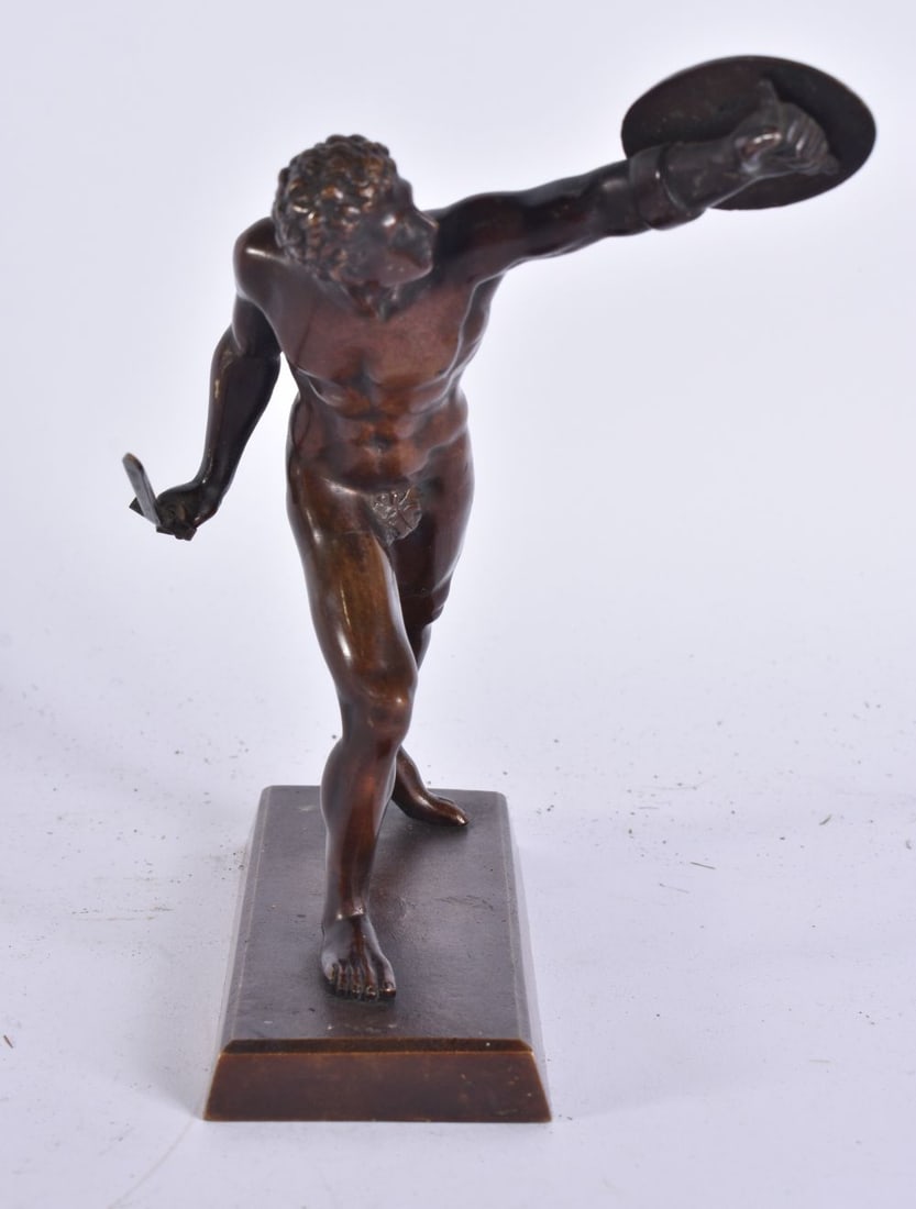 A 19TH CENTURY EUROPEAN GRAND TOUR BRONZE FIGURE OF A WARRIOR. 16 cm x 11 cm. (1 of 6)