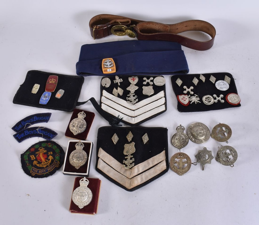Boys Brigade Collectables Lot Inc Belt Arm Band Cap Badges. (qty) (1 of 7)
