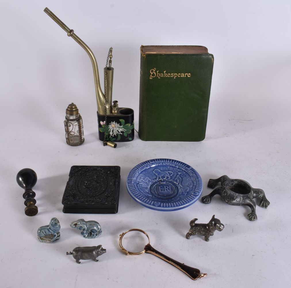 Desk Antique Vintage Collectables Mid Victorian Photograph Novelty Frog Tealight. (qty) (1 of 7)
