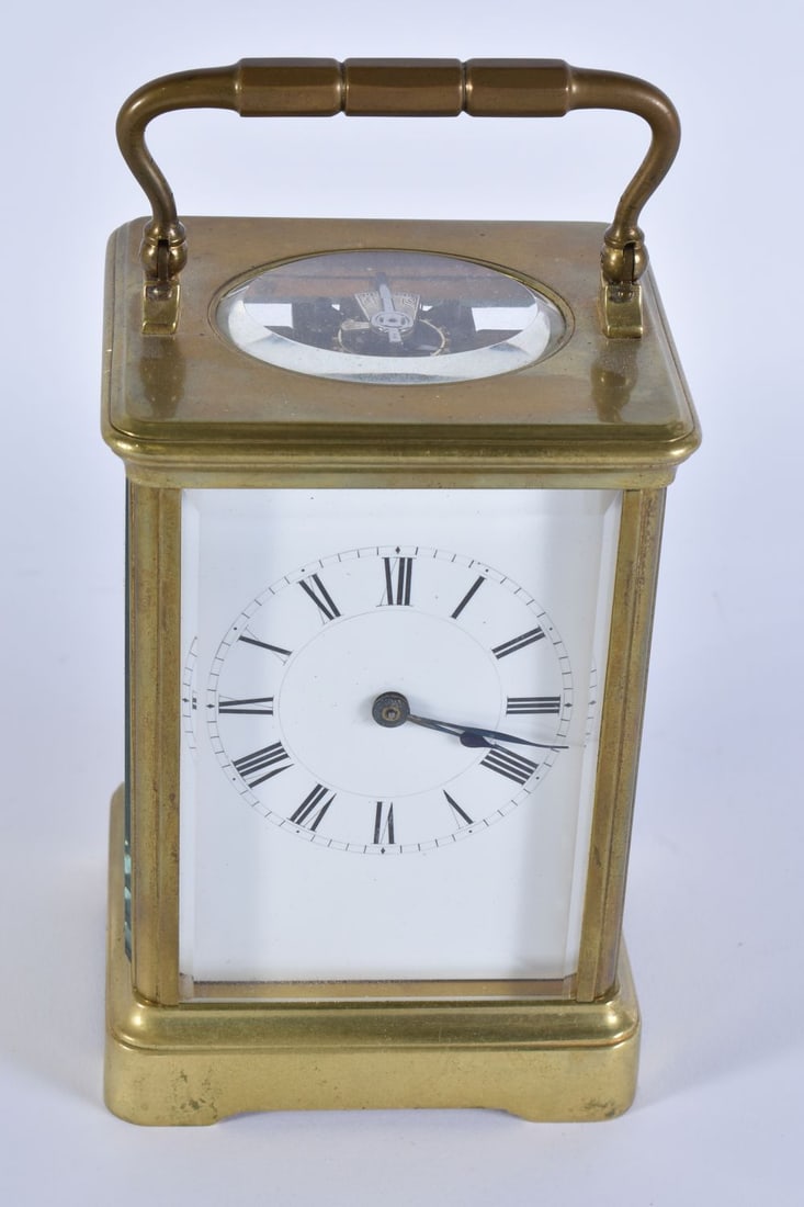 French Brass Key Wind Carriage Clock Working. 18.5 cm high. (1 of 4)