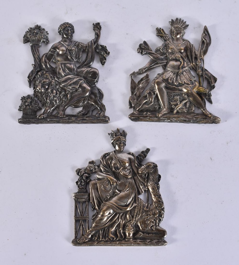 THREE 18TH/19TH CENTURY ENGLISH SILVER PLATED APPLIQUES. 9.5 cm x 6.5 cm. (3) (1 of 2)
