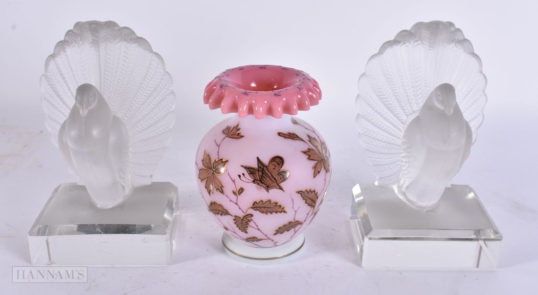A PAIR OF ART DECO GLASS BOOKENDS together with a crimped vase. Largest 15 cm x 6.5 cm. (3): A PAIR OF ART DECO GLASS BOOKENDS together with a crimped vase. Largest 15 cm x 6.5 cm. (3)