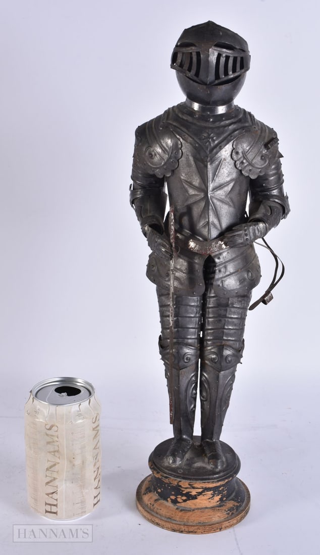 AN EDWARDIAN SUIT OF ARMOUR. 41 cm high.: AN EDWARDIAN SUIT OF ARMOUR. 41 cm high.