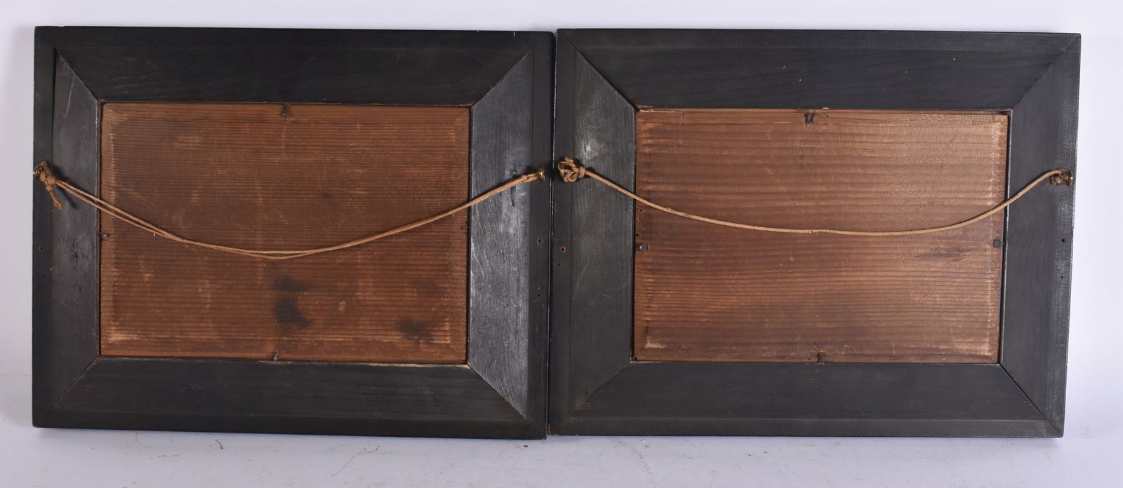 AN EARLY 20TH CENTURY CHINESE CARVED WOOD BOX AND COVER Late Qing. 8 cm x 6.5 cm. (1 of 7)