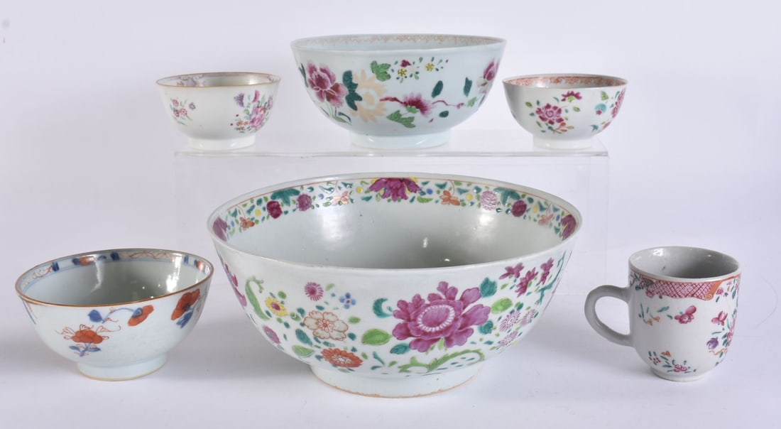 ASSORTED 18TH CENTURY CHINESE EXPORT PORCELAIN WARES Qianlong. Largest 19.5 cm wide. (6) (1 of 4)