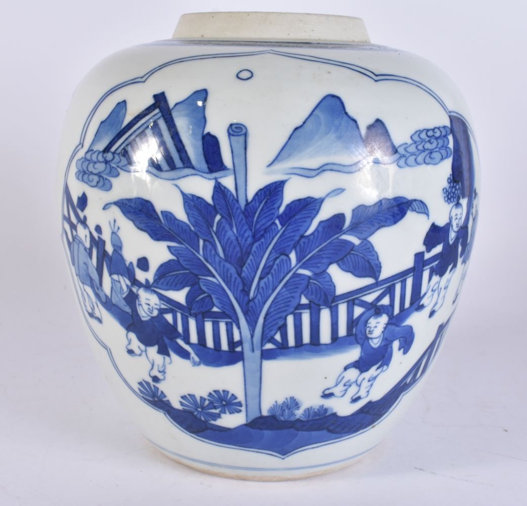 A CHINESE BLUE AND WHITE PORCELAIN GINGER JAR possibly 19th century. 20 cm x 15 cm. (1 of 5)