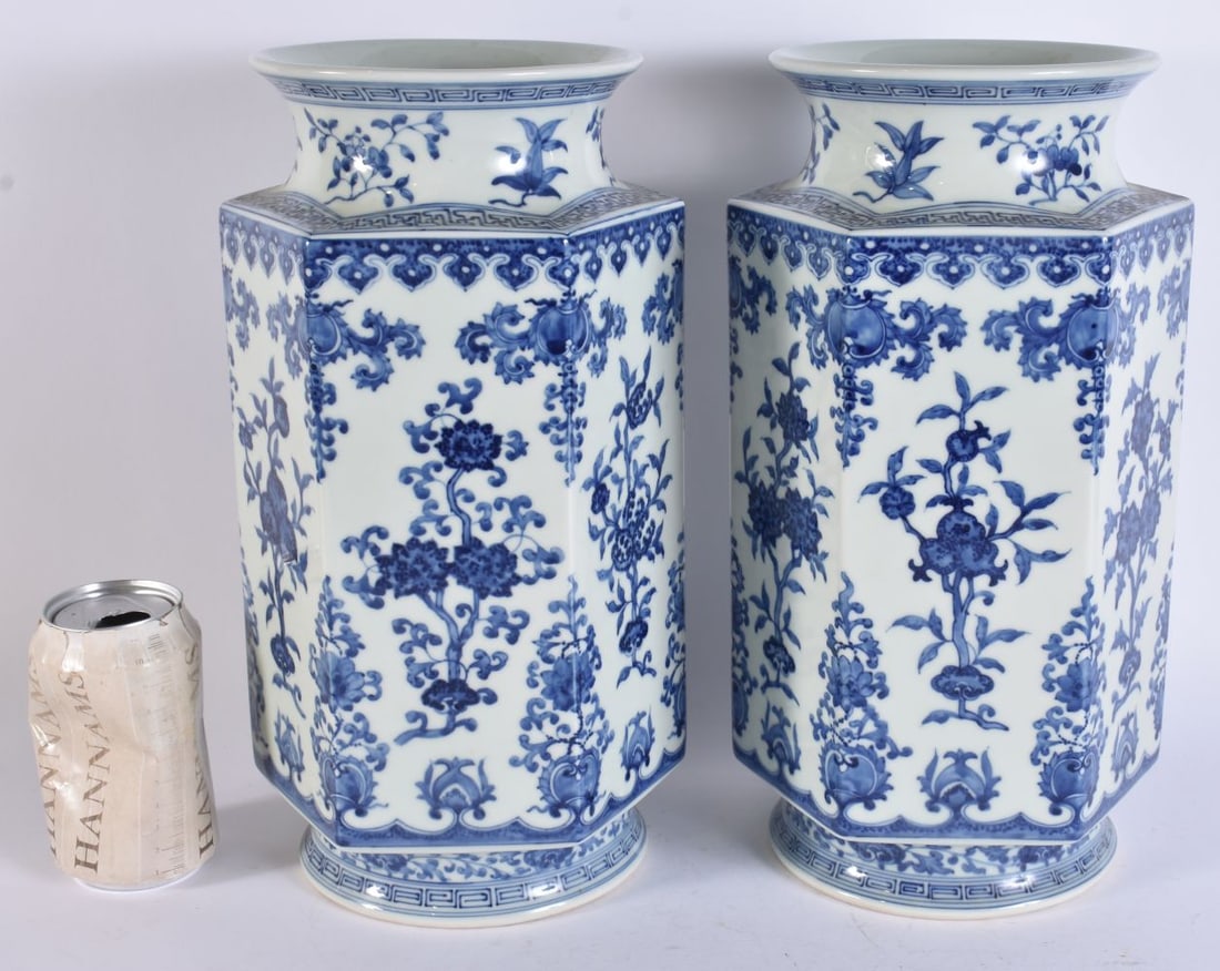 A PAIR OF CHINESE BLUE AND WHITE PORCELAIN VASES. 33 cm x 15 cm. (1 of 6)