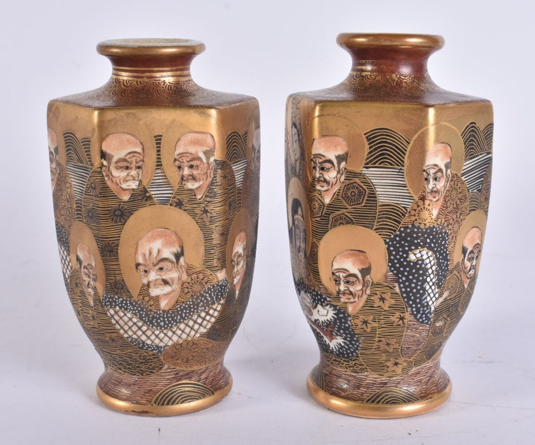 A PAIR OF 19TH CENTURY JAPANESE MEIJI PERIOD SATSUMA VASES. 14 cm high. (1 of 5)