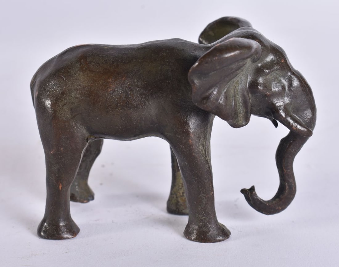 A JAPANESE BRONZE ELEPHANT. 7 cm wide. (1 of 5)