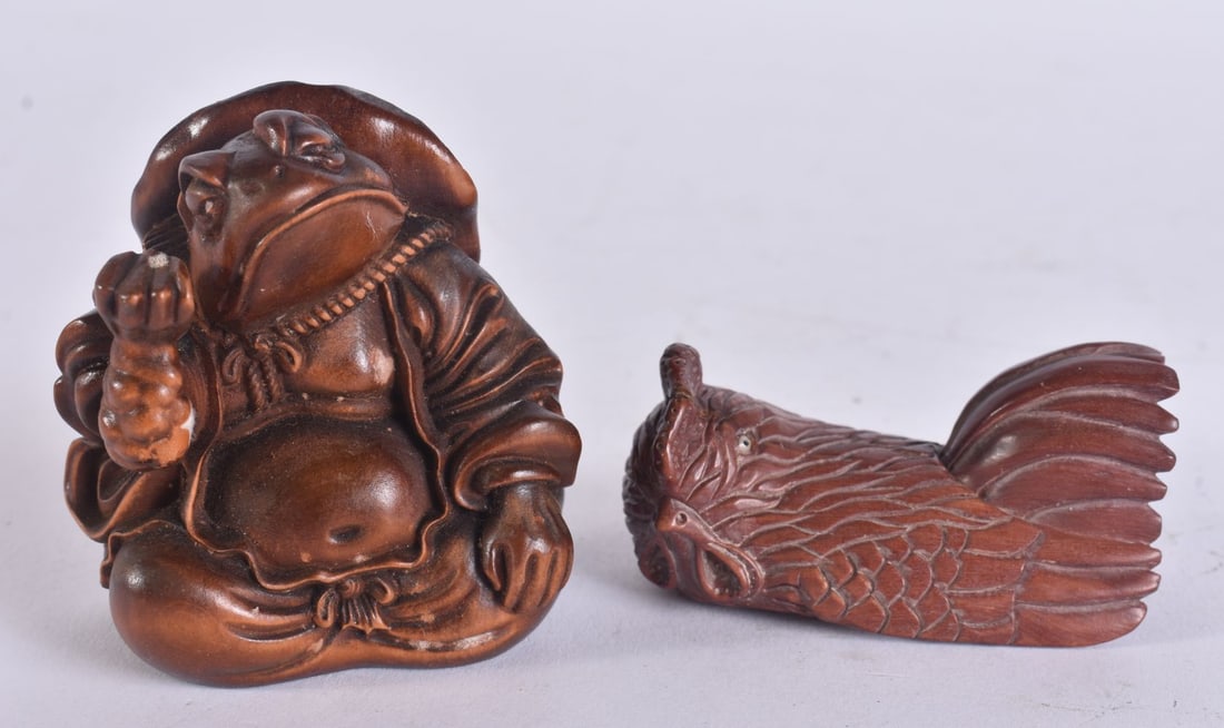 TWO JAPANESE WOOD CARVINGS. 6 cm wide. (2) (1 of 4)