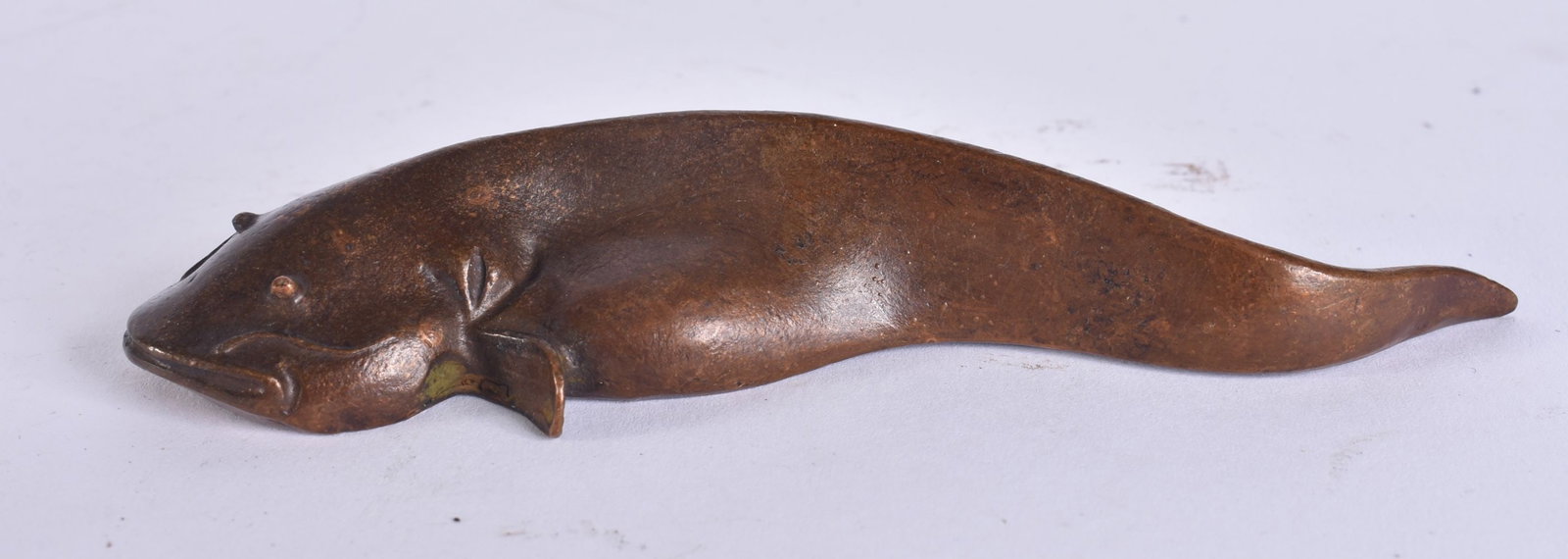A JAPANESE BRONZE CAT FISH. 10 cm wide. (1 of 4)