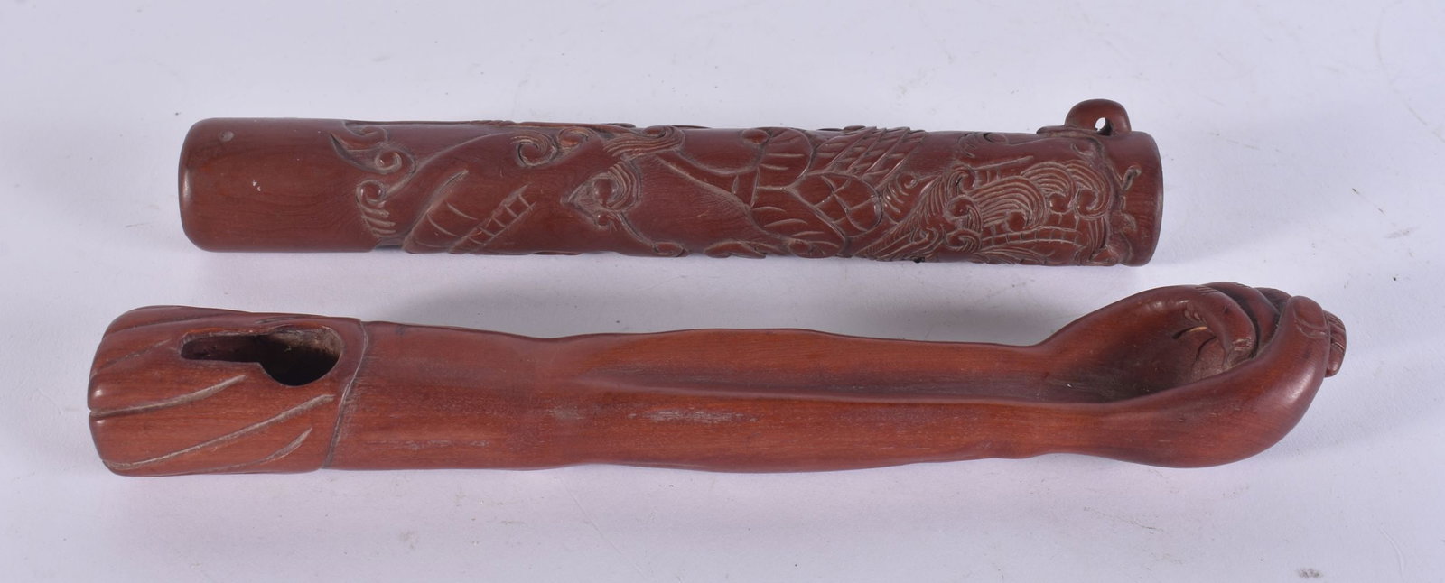 TWO JAPANESE WOOD PIPE HOLDERS. 19 cm wide. (2) (1 of 4)