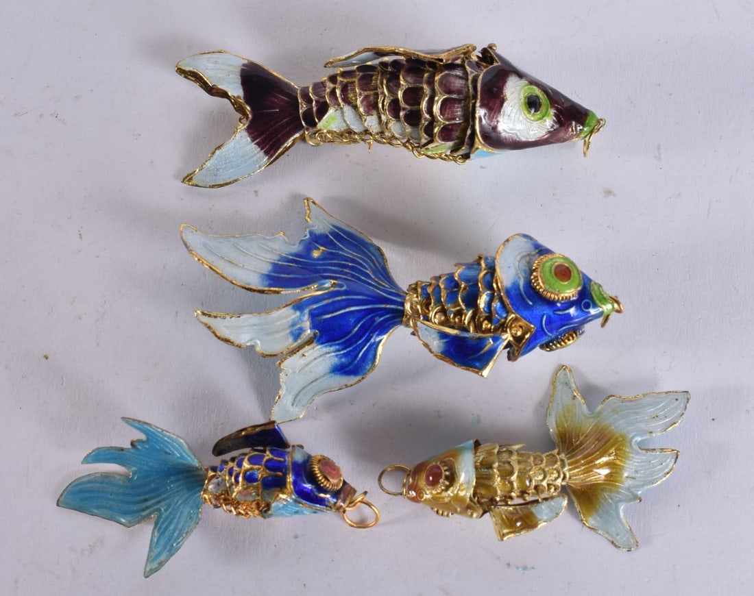 FOUR CHINESE CLOISONNE ENAMEL FISH. 5 cm wide. (4) (1 of 4)