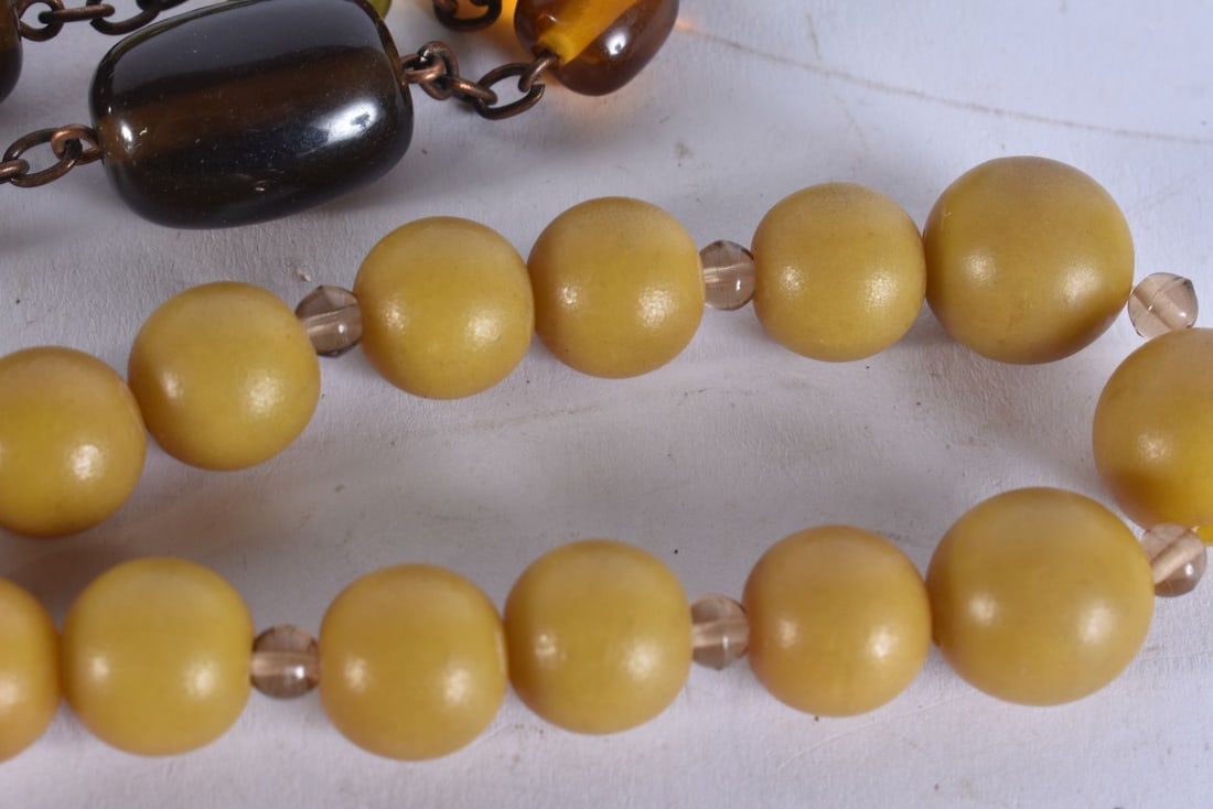 ASSORTED NECKLACES. (qty) - 3
