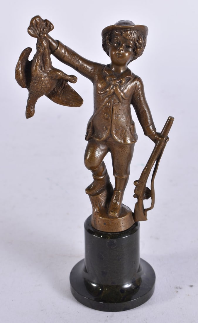 AN ANTIQUE BRONZE BOY. 13 cm high. (1 of 3)