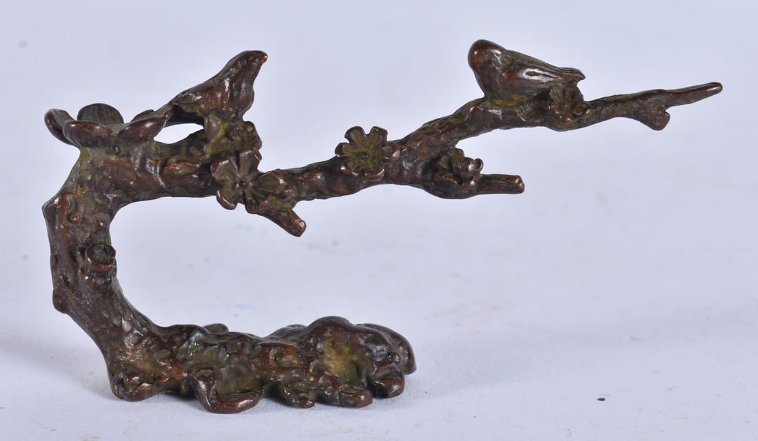 A JAPANESE BRONZE BIRD IN A BRANCH. 8.5 cm wide. (1 of 3)