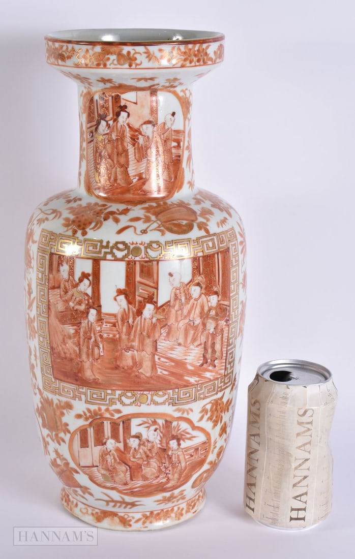 A LARGE 19TH CENTURY CHINESE ROUGE DE FER PORCELAIN ROULEAU VASE Qing. 35 cm high. (1 of 7)