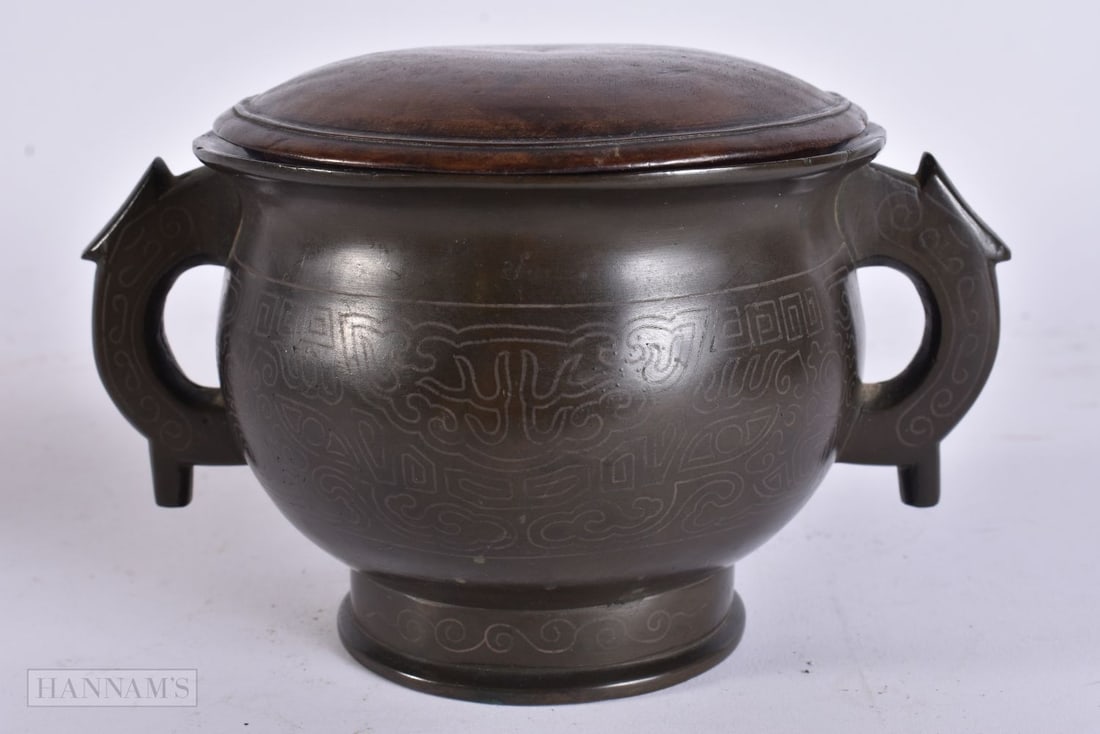 A 17TH/18TH CENTURY CHINESE SILVER INLAID SHISOU BRONZE CENSER Ming/Qing. 16 cm wide, internal width (1 of 7)
