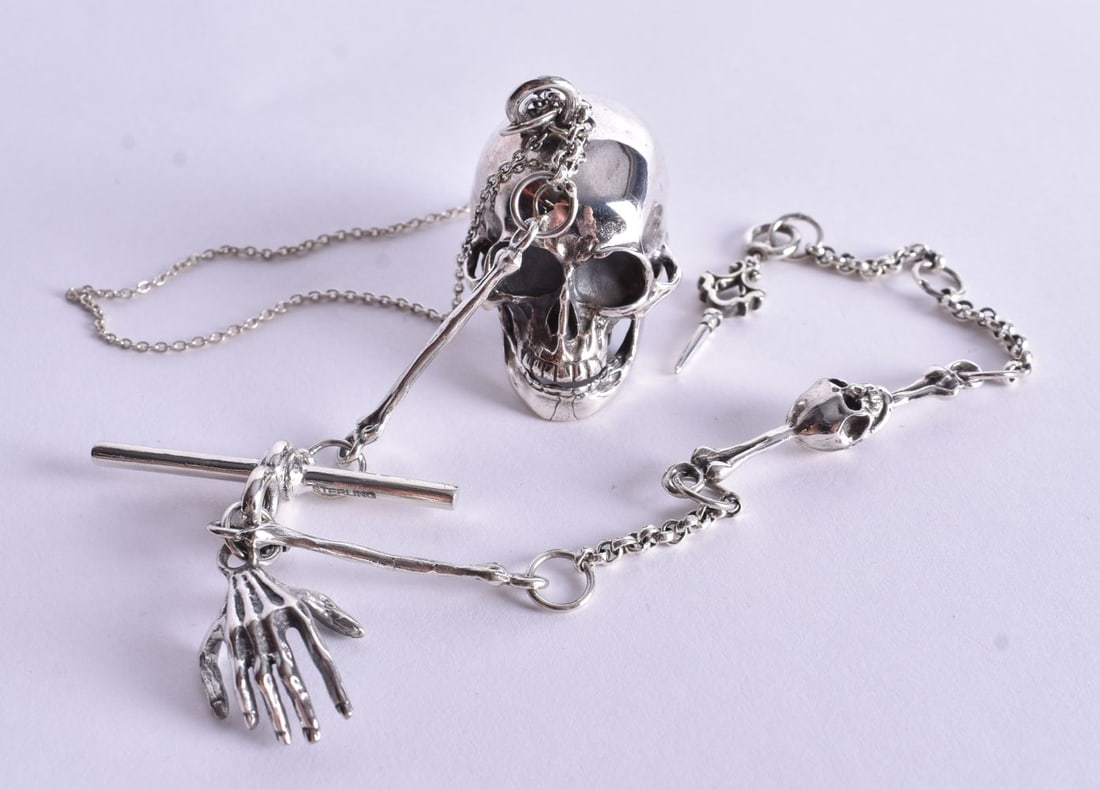 A Silver Watch Chain with Skull Vesta Case and Watch Key. Stamped 925. 32cm long, weight 54.7g (1 of 3)