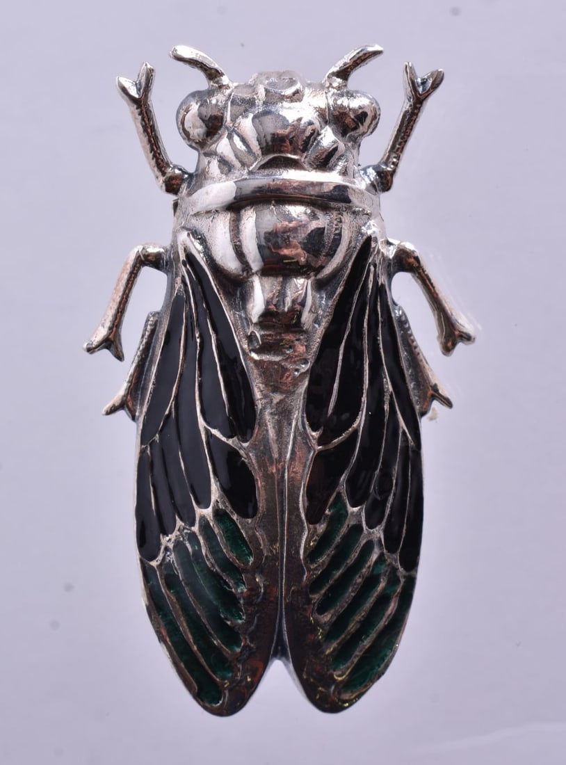 A Silver and Enamel Fly Brooch. Stamped Sterling. 5cm x 2.9cm x 0.8cm, weight 12g: A Silver and Enamel Fly Brooch. Stamped Sterling. 5cm x 2.9cm x 0.8cm, weight 12g