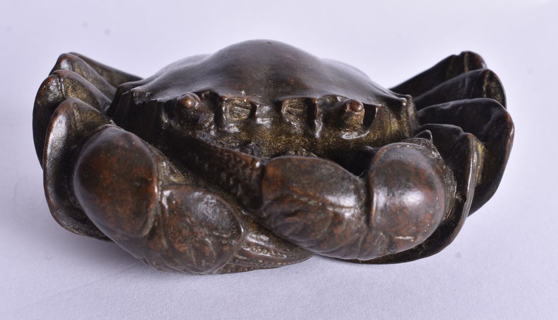 A Japanese Bronze Crab. 2.8cm x 3.1cm x 7.1cm, weight 363g (1 of 3)