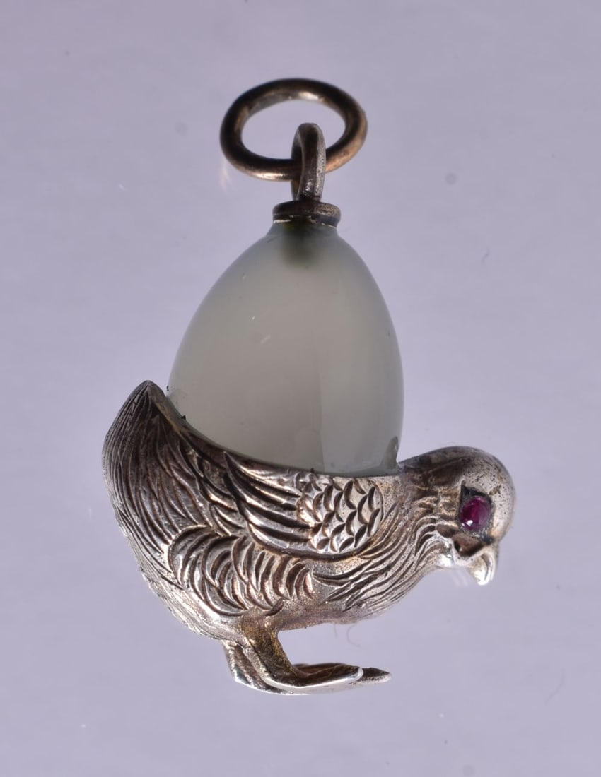 A Chick and Egg Pendant. 2.8cm x 2.1cm x 1.2cm (1 of 3)