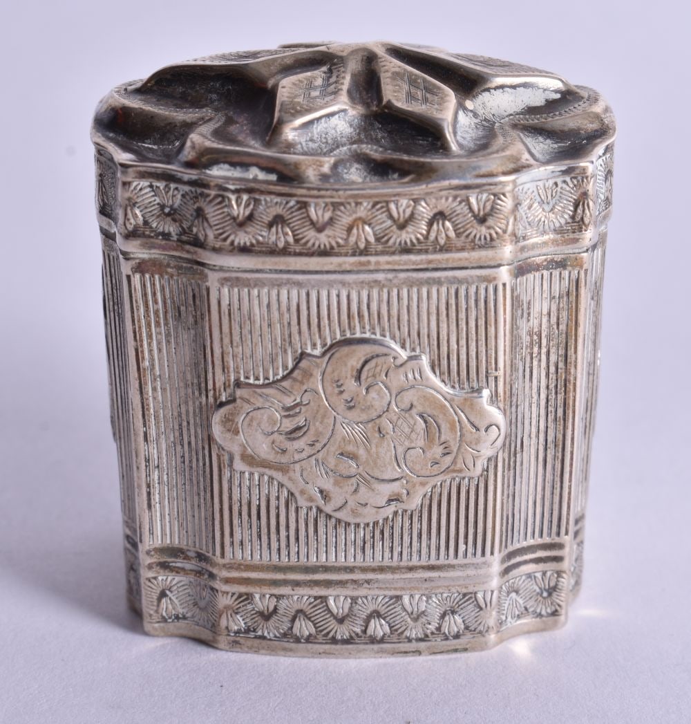A Continental Silver Pill Box with Engraved Decoration. Dutch Marks. 4.4cm x 4cm x 3.2cm, weight 2 (1 of 4)