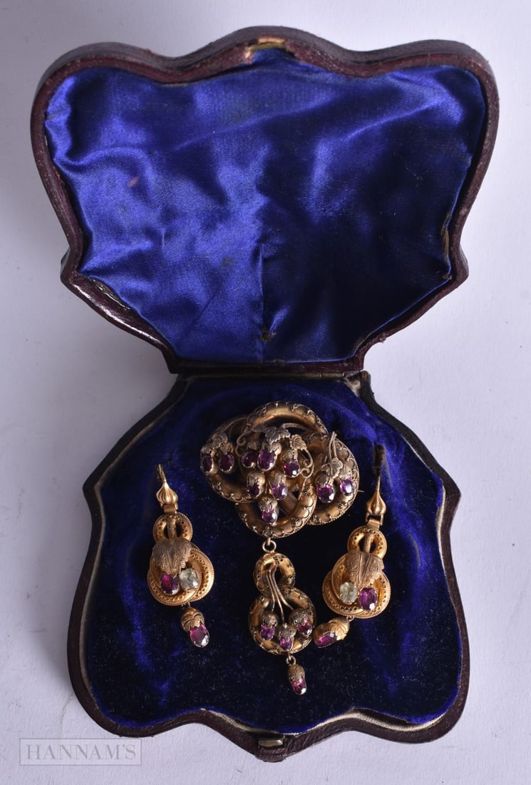 A Set of High Carat Victorian Brooch and Earrings set with Rubies in Original Fitter Case. Brooch 7 (1 of 5)