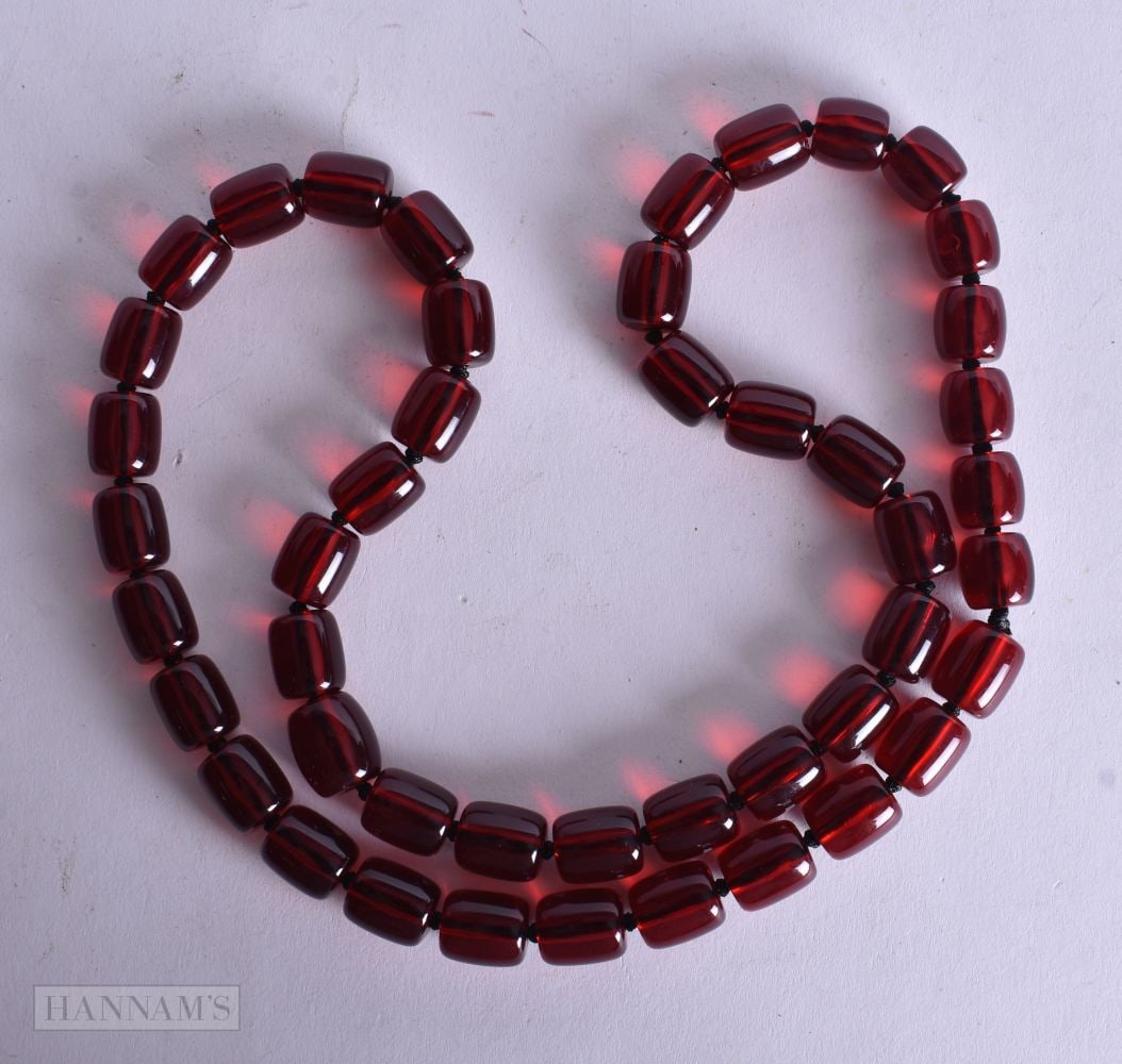 A Bead Necklace. 62cm long, weight 68g (1 of 2)