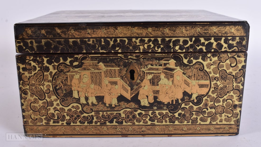 AN EARLY 19TH CENTURY CHINESE EXPORT BLACK LACQUER TEA CADDY. 20 cm x 15 cm. (1 of 5)