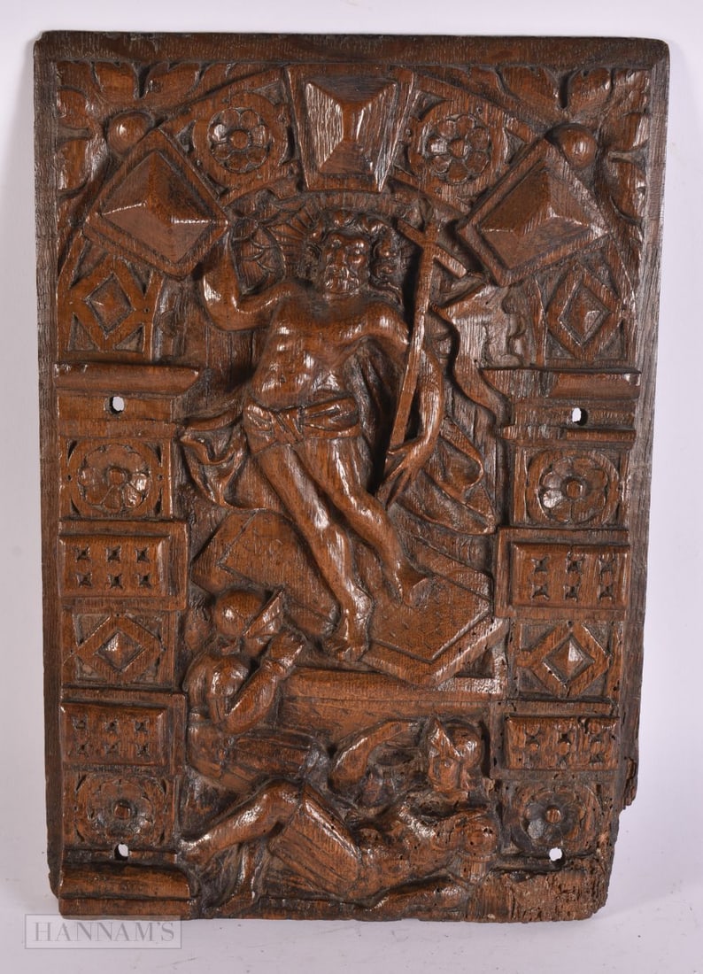 A LOVELY 16TH/17TH CENTURY CARVED FLEMISH OAK PANEL depicting Christ the triumphant. 35.5 cm x 26.5 (1 of 5)