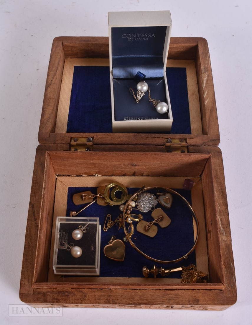AN INDIAN BOX OF JEWELLERY. (qty) (1 of 4)
