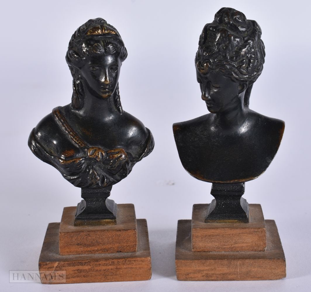 A PAIR OF 19TH CENTURY GRAND TOUR BRONZE PEDESTAL BUSTS. 9 cm high. (1 of 7)