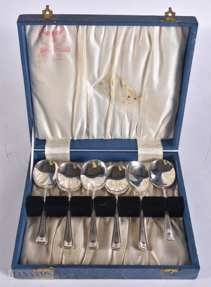 AN UNUSUAL GERMAN MILITARY INTEREST SET OF ART DECO SPOONS. Box 20cm x 18 cm. (1 of 7)
