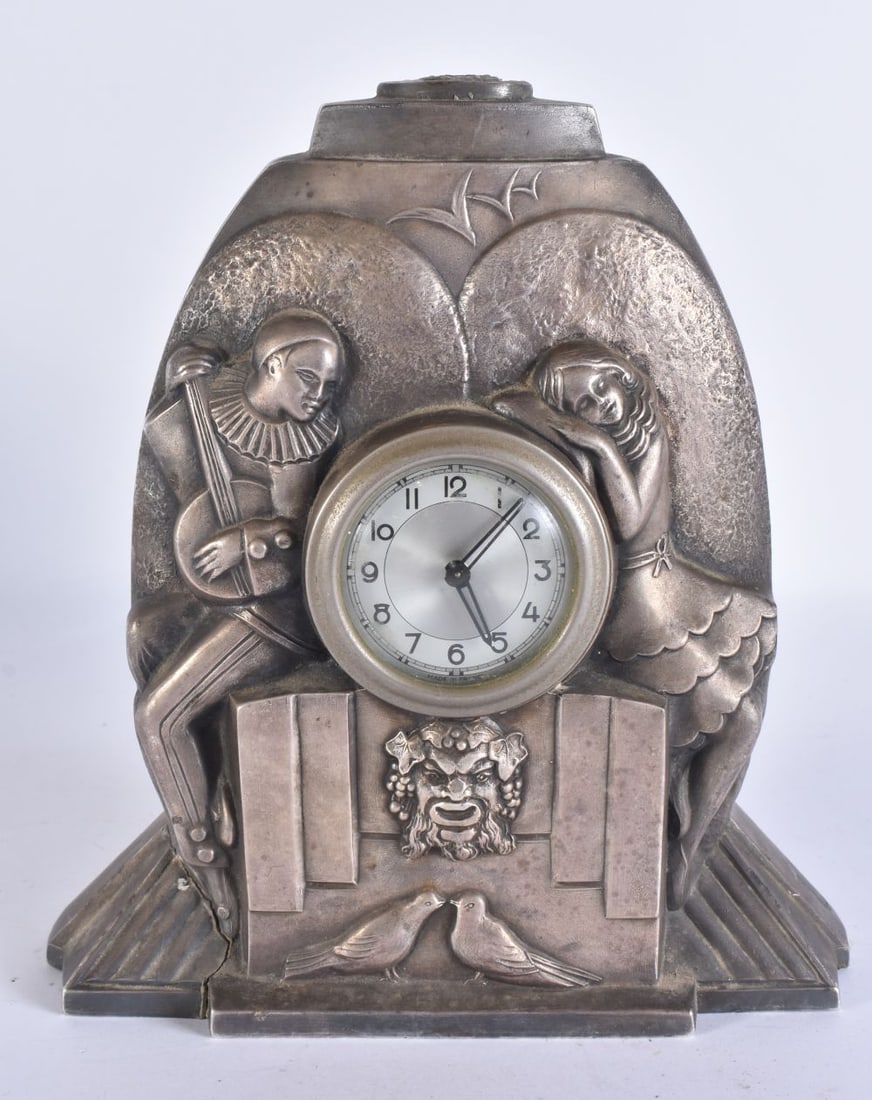 AN ART DECO SILVERED SPELTER MANTEL CLOCK. 21 cm x 15 cm. (1 of 8)