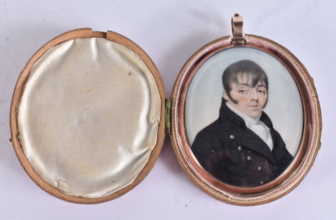 English School (Early 19th Century) Watercolour, Gold mounted. 7.75 cm x 6.5 cm. (1 of 5)