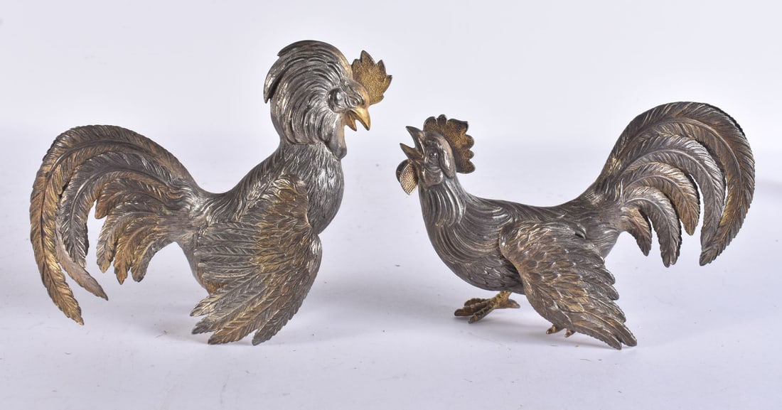 A PAIR OF CONTINENTAL SILVER AND SILVER GILT COCKERELL. 224 grams. 16 cm wide. (1 of 6)