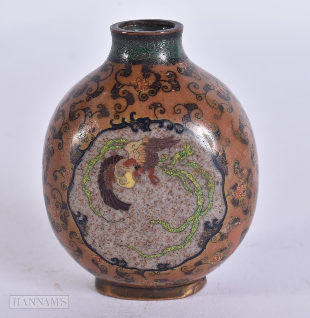 A 19TH CENTURY JAPANESE MEIJI PERIOD CLOISONNE ENAMEL SCENT BOTTLE Attributed to Namikawa Yasuyuki. (1 of 4)