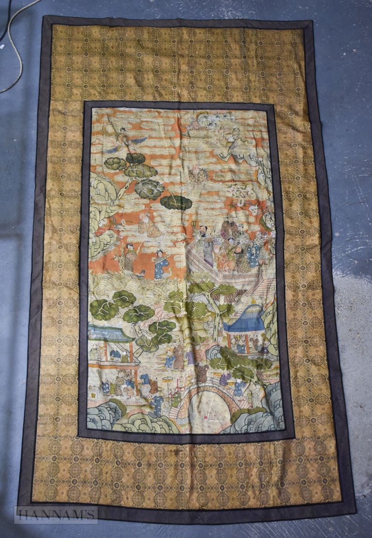 A VERY LARGE 17TH/18TH CENTURY CHINESE SILK EMBROIDERED PANEL Kangxi/Yongzheng. 245 cm x 125 cm. (1 of 5)
