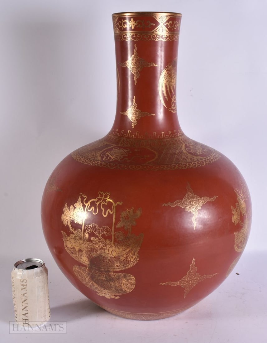 A LARGE EARLY 20TH CENTURY CHINESE CORAL GROUND PORCELAIN GILDED VASE Late Qing/Republic. 55 cm x 32: A LARGE EARLY 20TH CENTURY CHINESE CORAL GROUND PORCELAIN GILDED VASE Late Qing/Republic. 55 cm x 32 cm.