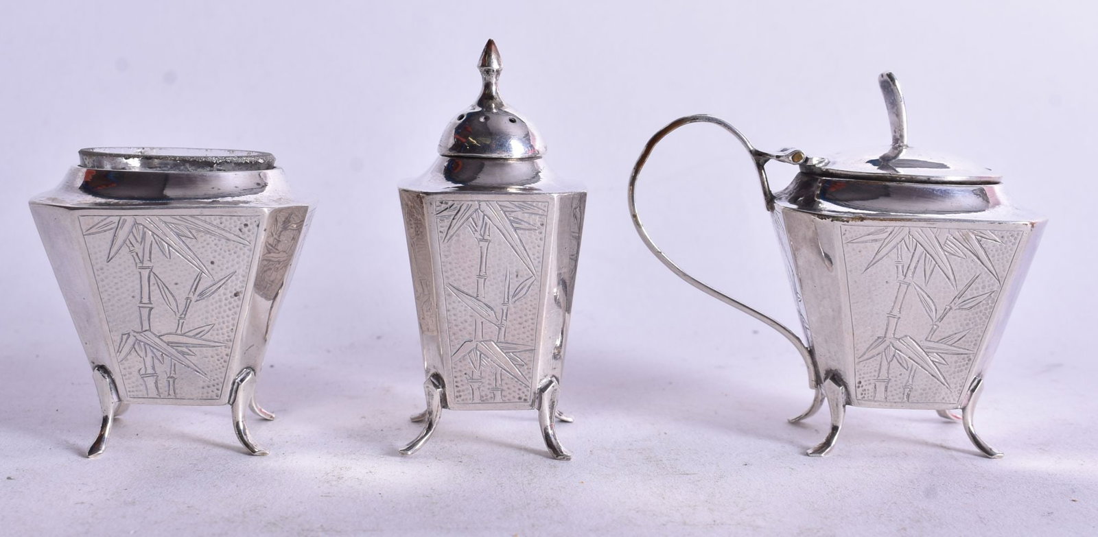 A JAPANESE SILVER CRUET. Silver 82 grams. (3) (1 of 3)