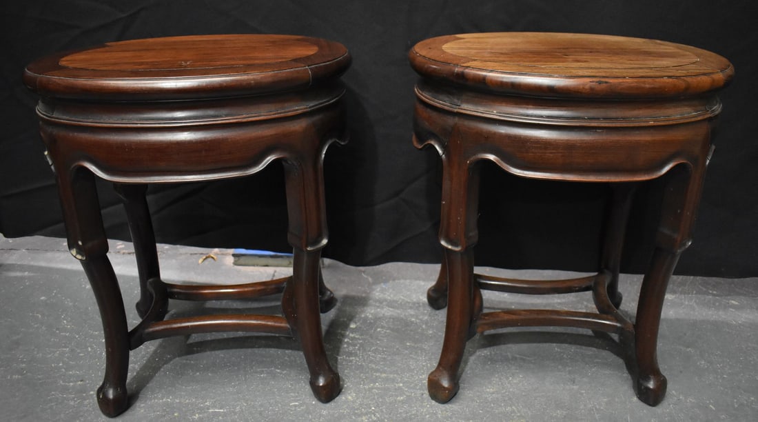 A PAIR OF LATE 19TH CENTURY CHINESE CARVED HUANGHUALI WOOD STANDS Qing. 52 cm x 45 cm.: A PAIR OF LATE 19TH CENTURY CHINESE CARVED HUANGHUALI WOOD STANDS Qing. 52 cm x 45 cm.