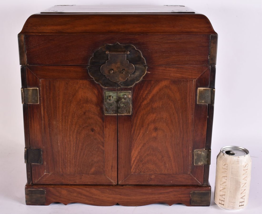 A FINE 18TH/19TH CENTURY CHINESE CARVED HUANGHUALI WOOD SEAL CHEST Qing. 37 cm x 35 cm x 28 cm.: A FINE 18TH/19TH CENTURY CHINESE CARVED HUANGHUALI WOOD SEAL CHEST Qing. 37 cm x 35 cm x 28 cm.