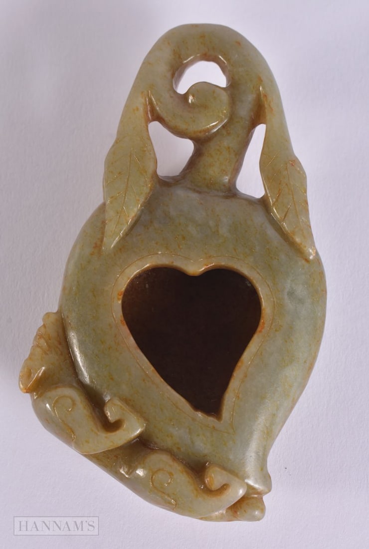 A CHINESE JADE BRUSH WASHER. 10 cm wide. (1 of 4)