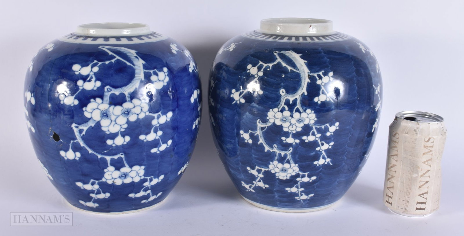 A PAIR OF EARLY 20TH CENTURY CHINESE BLUE AND WHITE PORCELAIN GINGER JARS Late Qing/Republic. 22cm x (1 of 5)